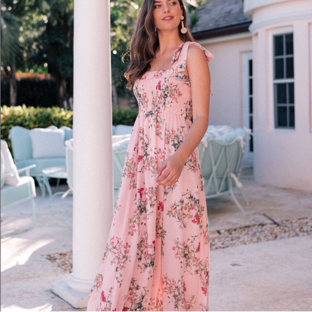 Gal Meets Glam Pink Floral Maxi Dress